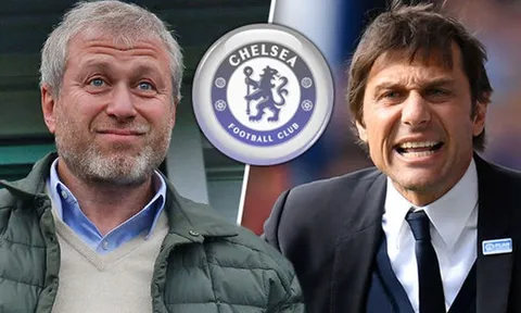 Ông chủ Chelsea và Conte cùng "bốc hỏa": Hỗn độn Stamford Bridge