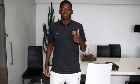 Ousmane Dembele lạnh lùng trong ngày ra mắt Barca