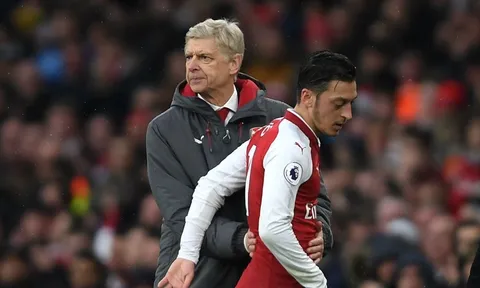 Ozil thẳng thừng phản bác phát biểu gây tranh cãi của Wenger