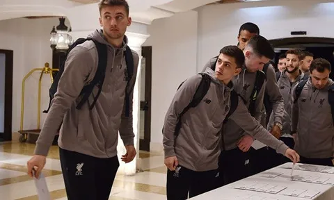 Klopp dùng sao trẻ đối đầu Hùm Xám?