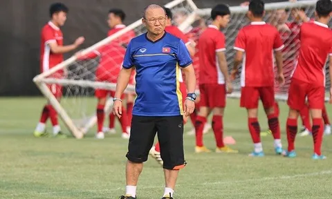 Danh sách đội tuyển Việt Nam dự AFF Cup: Thầy Park trao vé vớt cho ai?