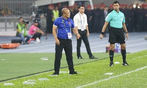 Tuyển Việt Nam để hòa Malaysia, HLV Park Hang Seo có sai lầm?