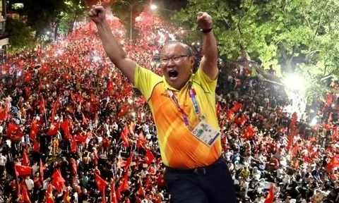 HLV Park Hang Seo: Phía sau hào quang "gây bão"