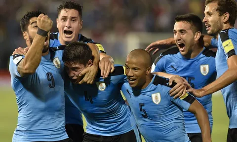 Paraguay 1-2 Uruguay: Rảo bước đến nước Nga