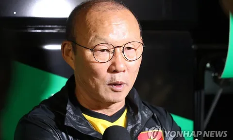 Thầy Park trả lời báo Hàn: "Việt Nam chỉ mạnh ở Đông Nam Á"
