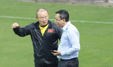HLV Park Hang-seo quan ngại về tương lai bóng đá Việt Nam