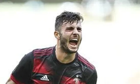 Patrick Cutrone, mối nguy hiểm mà hàng thủ Lazio cần đề phòng