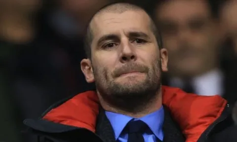 Paul Mitchell có câu trả lời: "Tôi là fan Man Utd từ nhỏ"