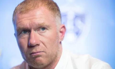 Paul Scholes điên tiết với phát ngôn khó tin của Pogba
