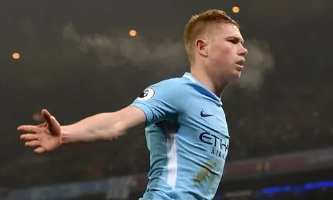 Pep Guardiola không biết dùng từ nào để khen ngợi De Bruyne
