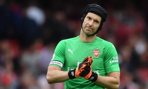 Emery ấn định thời điểm trở lại bắt chính của Petr Cech