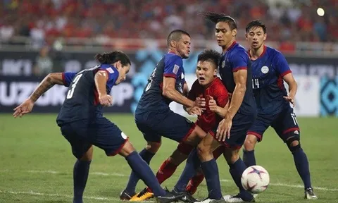 “Phillipines như những chiếc xe tăng thô bạo, đè nát cầu thủ Việt Nam”