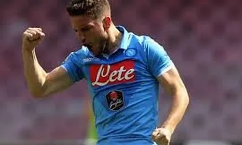 Pha độc diễn của Dries Mertens (Napoli) vs Bologna