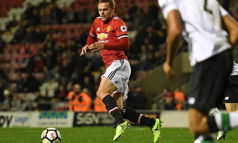 Pha lập công chuẩn mực của James Wilson vs U23 Athletic