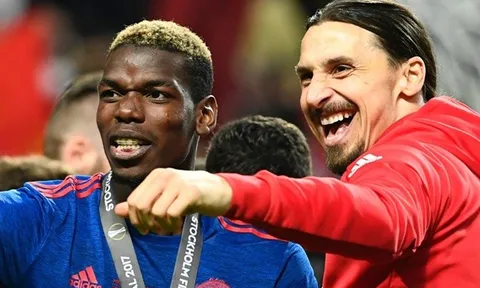 'Phải có ai đó dìu dắt Paul Pogba'