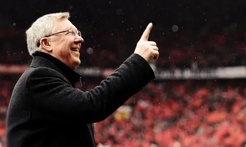 Phản loạn tại M.U, Mourinho có nhớ tôn chỉ trị quân của Sir Alex?