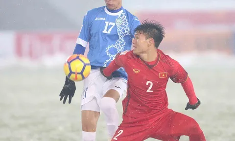 NÓNG: Rạn xương, tuyển thủ U23 Việt Nam nguy cơ lỡ AFF Cup 2018