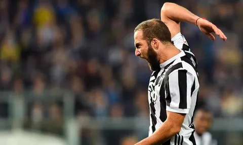Phẫu thuật thành công, Higuain vẫn kịp dự trận đấu với Napoli