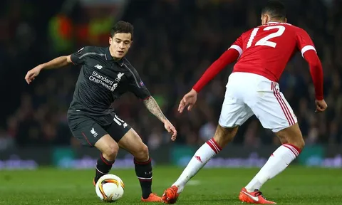 Philippe Coutinho từng "thêu hoa dệt gấm" trước hàng thủ M.U
