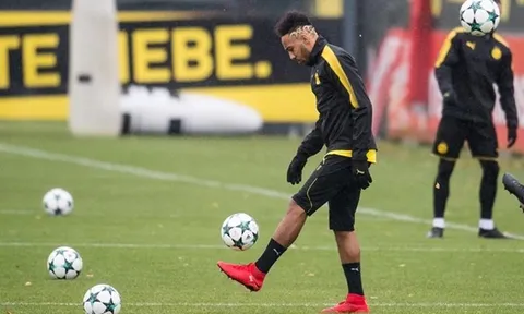 Pierre Emerick Aubameyang, ngôi sao đang gặp hạn của Dortmund