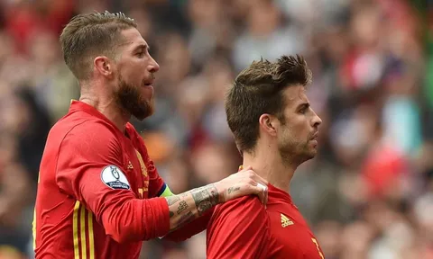 Pique và Ramos lại khiến nội bộ tuyển Tây Ban Nha chia rẽ