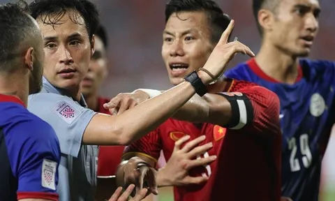Fox Sports: 'Việt Nam vẫn cần một thủ lĩnh nơi hàng phòng ngự'