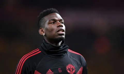Fan Man Utd phẫn nộ: Vị trí thứ 15 không xứng với Pogba