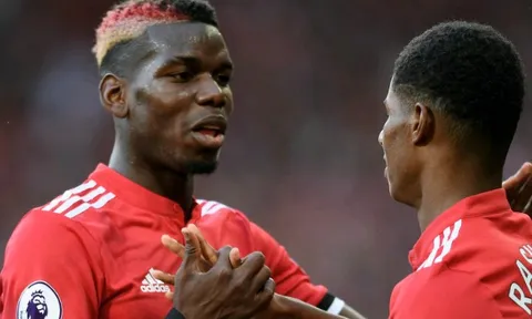 Pogba khen ngợi hàng "siêu dự bị" của Mourinho