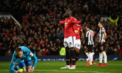 Pogba xuất sắc, Lukaku thông nòng, Man Utd huỷ diệt Newcastle
