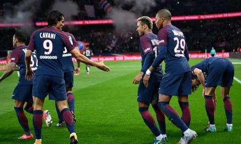 PSG 2-0 Lyon: Đã hay lại còn may