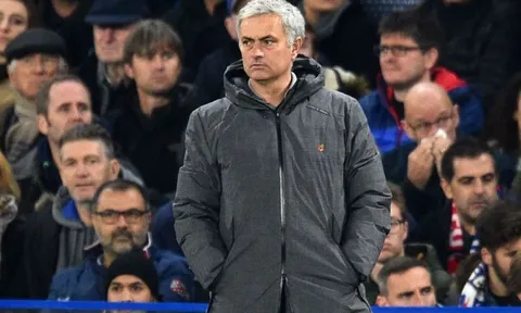 PSG sẵn sàng đưa Mourinho rời khỏi Old Trafford