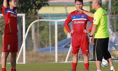 Quang Hải, Tiến Dũng… được HLV Park Hang-seo tham vấn trước vòng 1/8