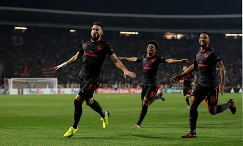 Quên Premier League đi, Arsenal nên tập trung vào Europa League