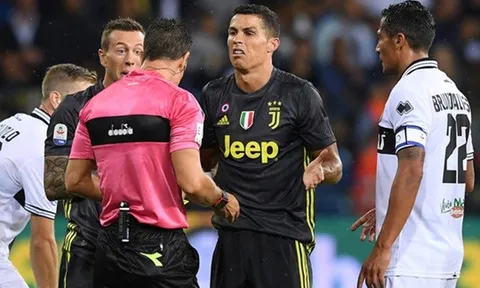 Những sắc thái "tịt ngòi" của Ronaldo ngày Juventus toàn thắng