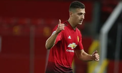 Ra mắt "như mơ", tân binh Man Utd gửi thông điệp MẠNH MẼ đến Mourinho