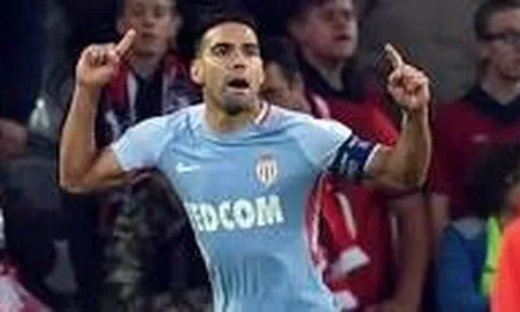 Radamel Falcao tiếp tục tỏa sáng trong trận đấu với Lille