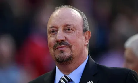 "Tung hỏa mù", Emery nâng tầm Benitez trước thềm đại chiến