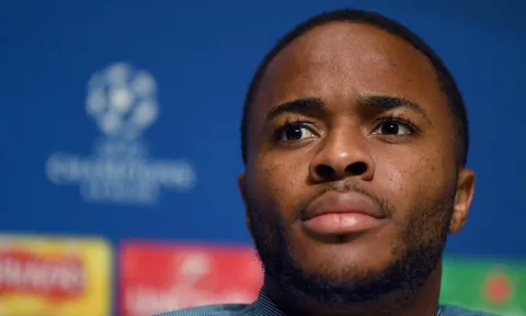 Raheem Sterling: Arsenal muốn có tôi, nằm mơ đi!
