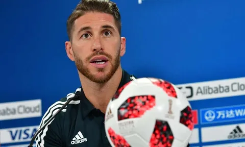 Ramos lên tiếng về việc Mourinho trở lại Real