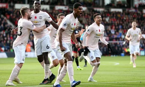 Rashford san bằng kỉ lục của Persie và Scholes