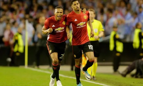 Rashford luyện "độc chiêu" giúp Man Utd bay cao