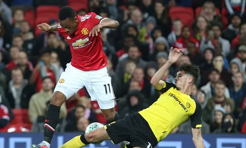 Rashford, Martial cùng ghi bàn, Quỷ đỏ hủy diệt Burton Albion