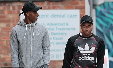 Rashford rủ Lingard 'đánh lẻ' sau thất bại của Man Utd
