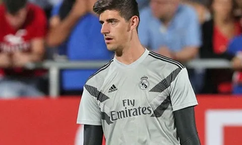 SỐC: Real hành động bí ẩn đằng sau việc Courtois dự bị