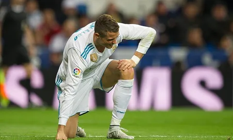 Real xuống dốc: Đừng đổ tất cả cho Ronaldo