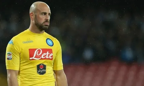 Reina có đáng bị Napoli rao bán?
