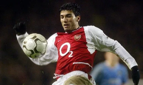 Reyes - Cái chân trái của một thuở hoàng kim ở Highbury
