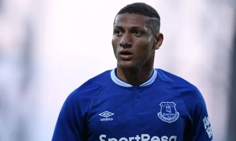 "Chỉ 21 tuổi, cậu ấy là cầu thủ Brazil hoàn hảo nhất Premier League"