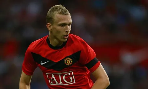 5 thảm họa chợ Đông của United: Man Utd từng mua hàng giải hạng năm