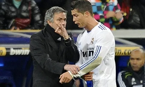 Ronaldo và Mourinho “cả một đời ân oán” với nhau như thế nào?